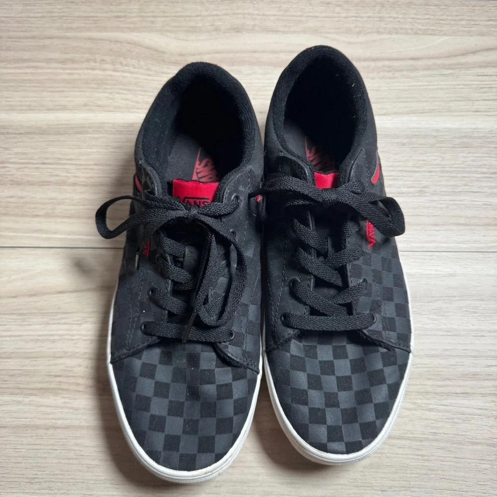 Vans Sneakers Youth 7 Black Checkerboard Good Low Top Skate Shoes 1500714